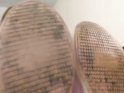 Bonnie - dirty shoes