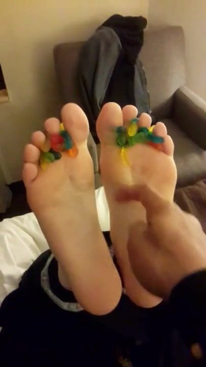 Feet 1769