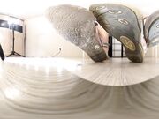 under giantess soles