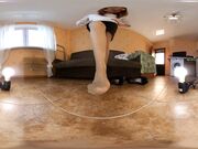 under giantess soles