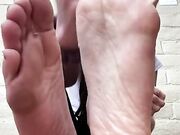 Sexy face babe long slender feet soles cream tease