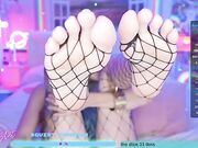 Rainbow  - Harley's feet tease