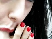 Brazilian teen with red toenails self worship her feet