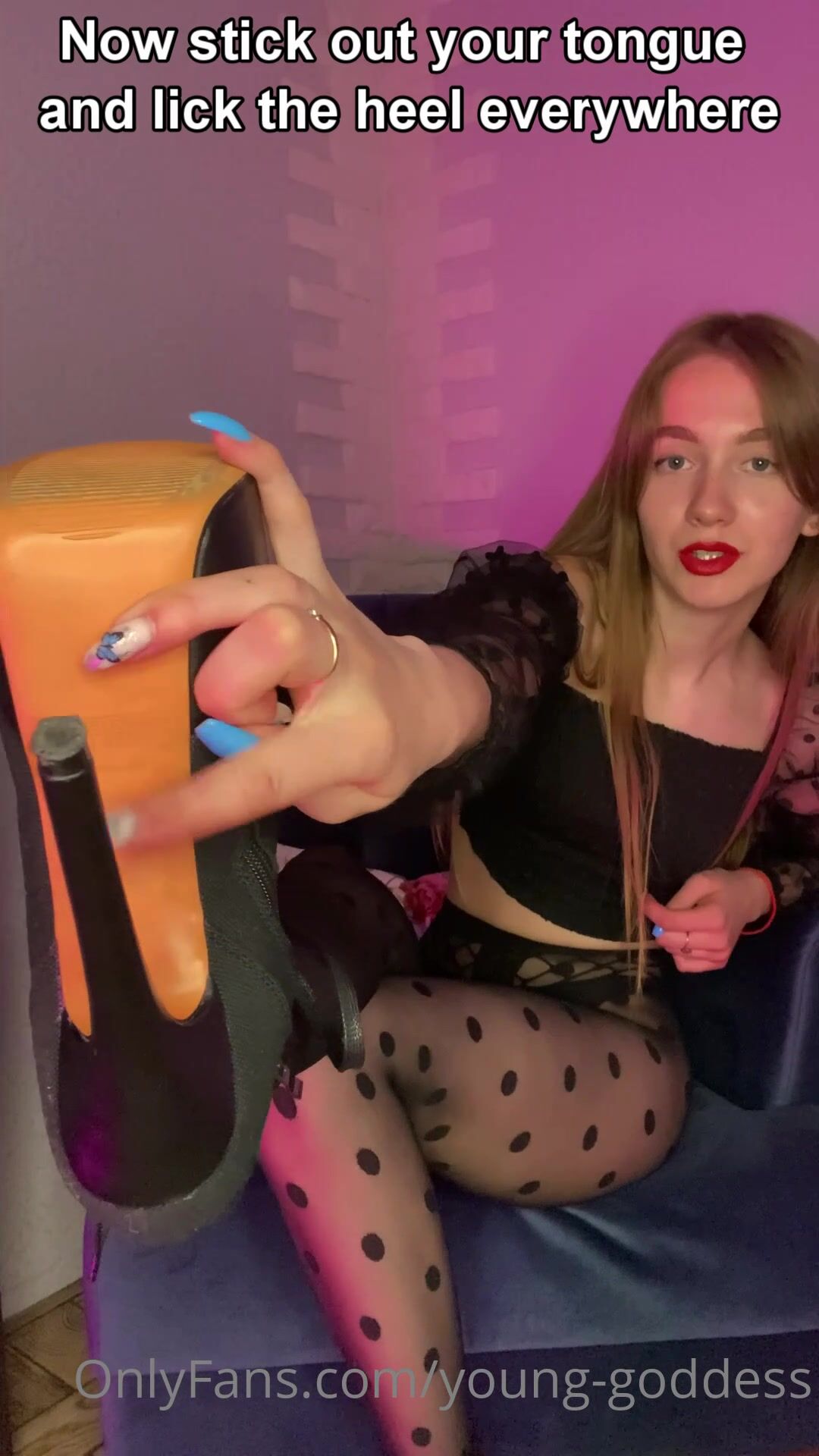 Young goddess femdom