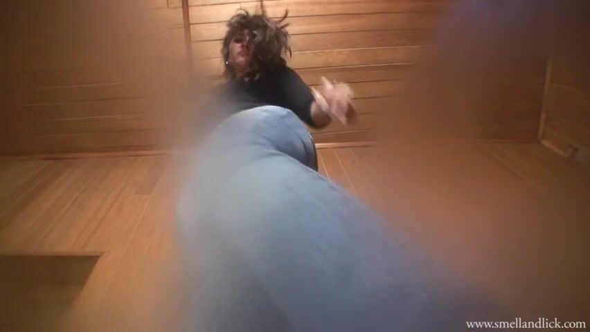 Mistress Amanda - Sweaty footprint on glass 1