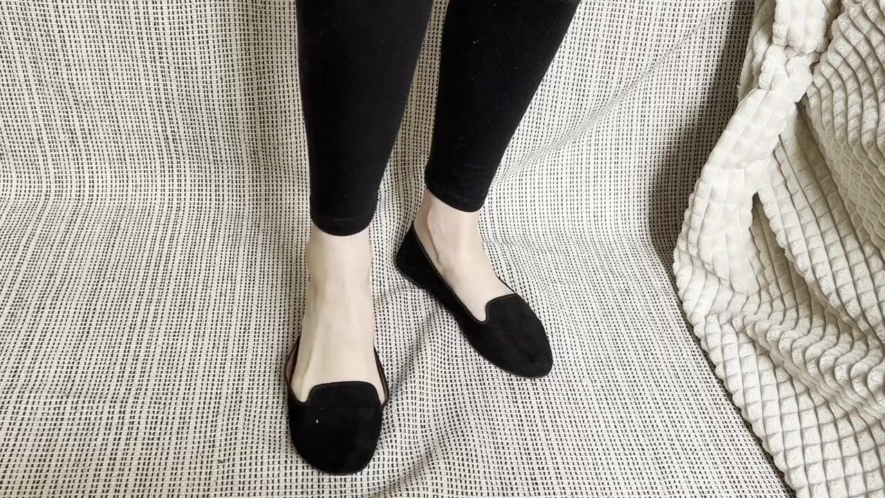 AlexisFeetOF - Bread