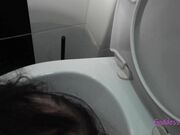 Goddess Valeria - Old model toilet cleaner 4K