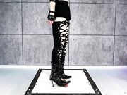 House of Era - Bootjob Footjob