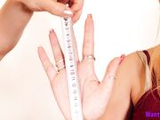 Want Feet Friends Size Comparing