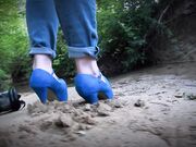 mdigia MY HEELS GOT STUCK IN THE MUD 
