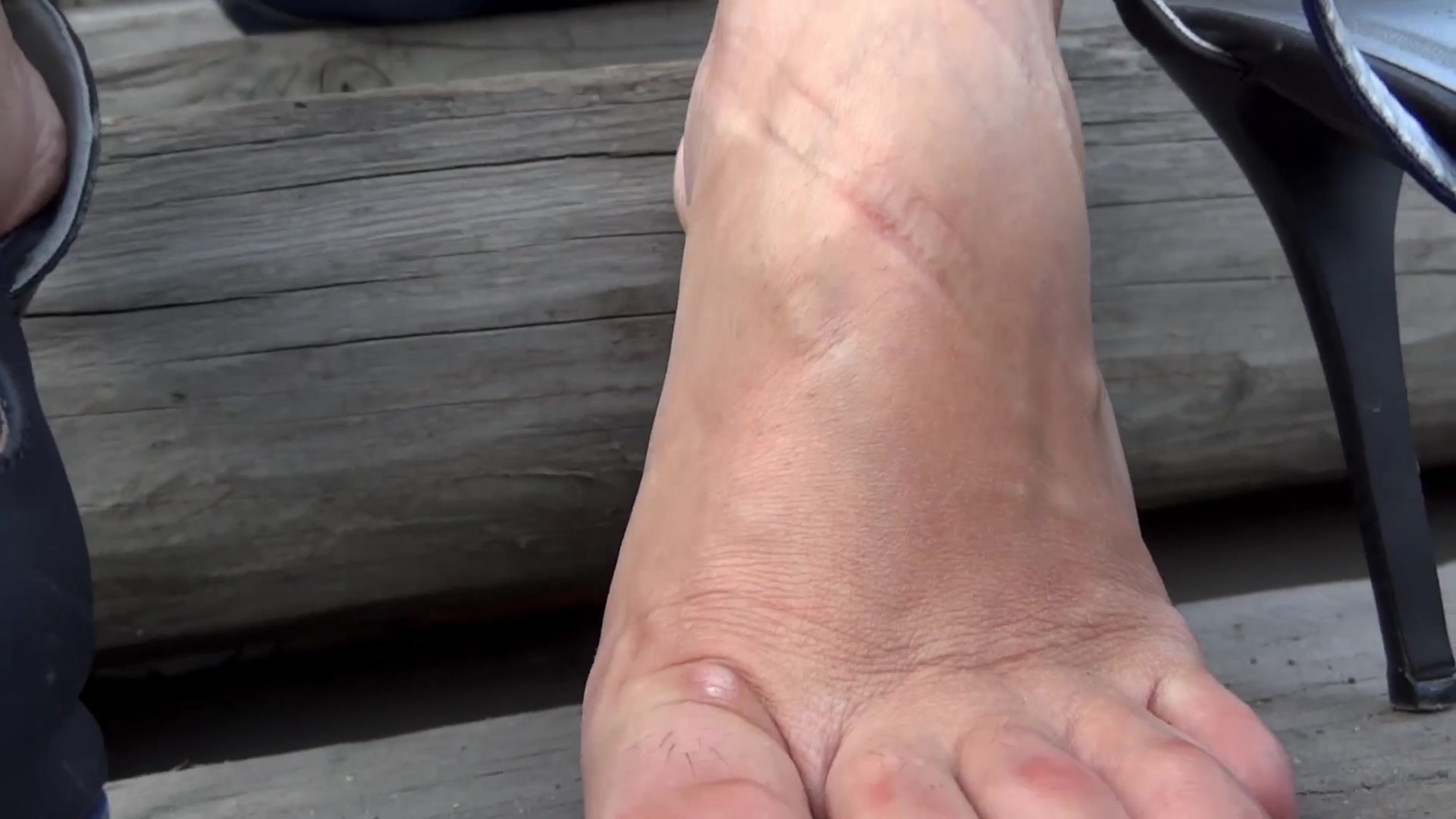 Under Girls Feet - Valerie