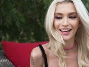 [LoveHerFeet] Emma Rosie - Barefoot Break 