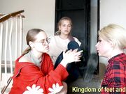 Kingdom of Feet and Slaves - Humiliation of Astra in the entrance