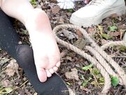 Kingdom of Feet and Slaves - Playing With A Brush Between Wet Feet 1