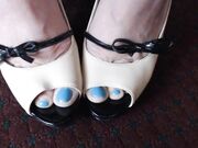 Abby Anna Sexy Foot Fetish Compilation Bare Heels Oil Sneakers Hose