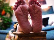 Jolly Widow Footfetish and hot joi