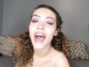 Goddess Briellee - Lick my sweaty gym feet