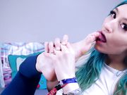 SierraSage - G-G Toe Sucking Foot Worship w Misshowl