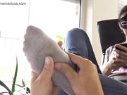 Madame Marissa - Slave massages and smells my stinky feet