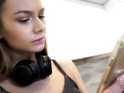 Bratty Foot Girls - Naomi Swann - Naomi's Unaware Bug Problem SFX