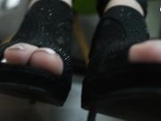 Czech Soles - Mafia's hitgirl came for her ransom money