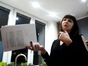 Czech Soles - Real Estate Agent Foot Worship Deal