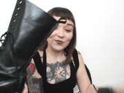 Felicia Fisher - worship my boots - shoejob joi cei