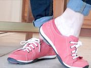 Mo Rina - sneaker heel pop