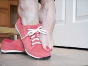 Mo Rina - sneaker heel pop