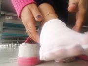 Public Shoeplay - Latina Taking off nylon socks and Sneakers