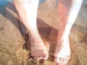 naughtynikki777 - FEET AT THE BEACH