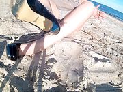 naughtynikki777 - FEET AT THE BEACH