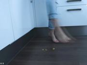 Czech Soles - Sexy DIRTY and smelly feet really need a bath