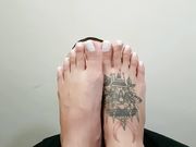 Jhonn - Womens Feet - WORSHIP BIG FEET, TATTOOED AND PERFECT TOES (mp4) - relaunch