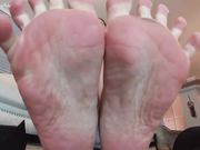 PRINCESS IVORY - SMELLY FEET FRESH OUT OF FLATS