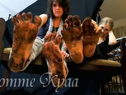 Kyaa & Lady Berlin - Double Team Dirty Foot Fetish