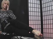 AngelKissedFeet - Erotic Foot Tease 