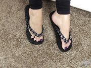 AngelKissedFeet - Flip Flop Slapping Feet 