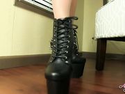 AngelKissedFeet - Getting Heeled 