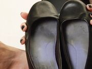 Goddess melanie - Nasty stinky worn flat