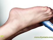 Nylon footjob fantasy