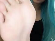 ASIAN DANCER STINKY SWEATY FEET