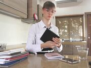 308 Tipsyen Business Woman